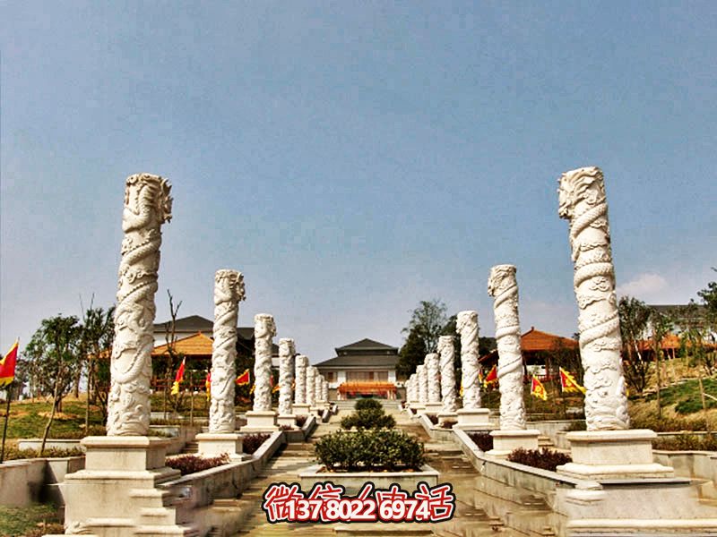 傳統(tǒng)工藝石雕龍柱，傳承古老文化