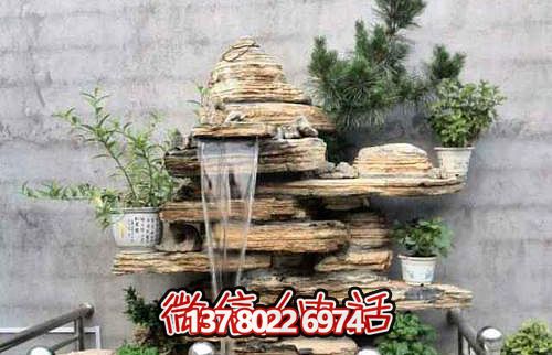 精致小型庭院，石假山流水雕塑擺放