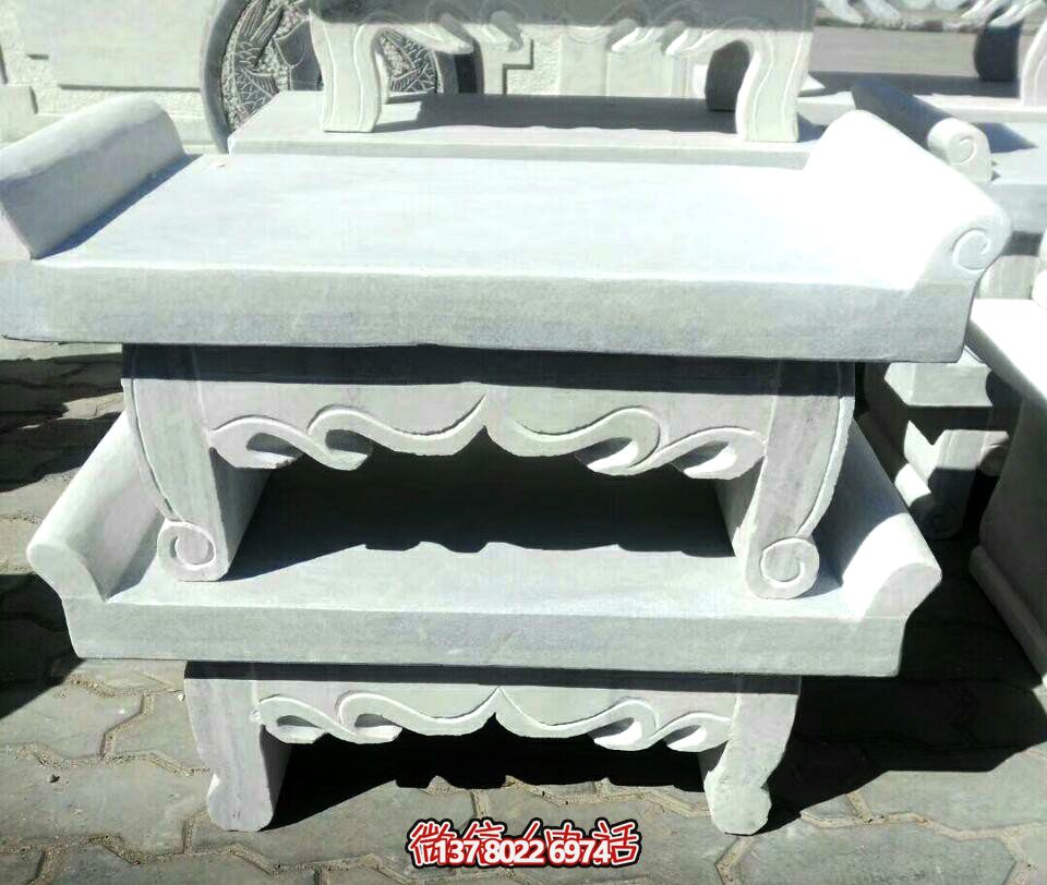 漢白玉佛像供桌，裝點景區寺院