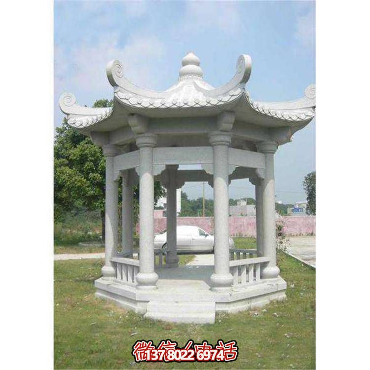 精美石雕涼亭，為公園添彩