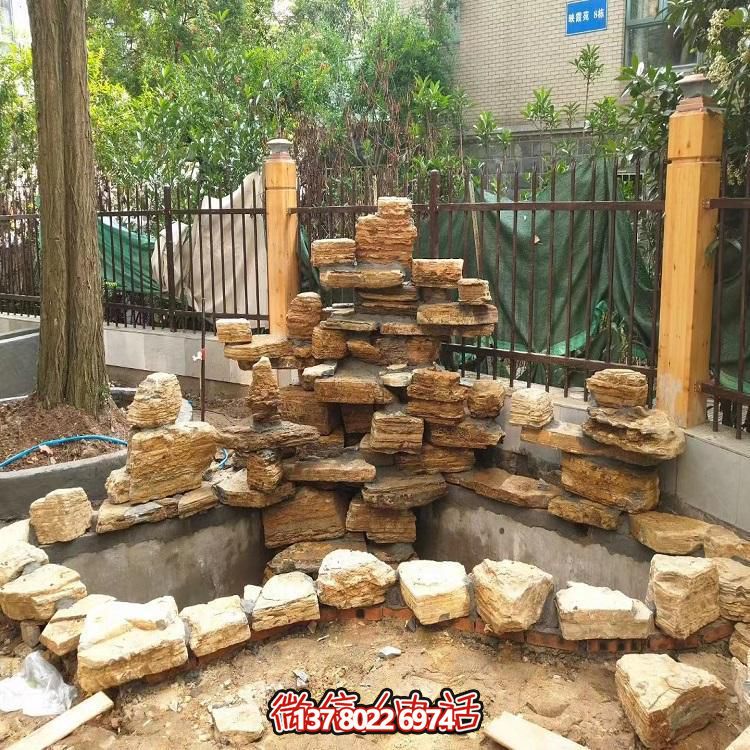 園林廣場(chǎng)大型景觀(guān)石雕假山